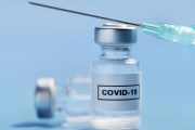 Llegan a Argentina nuevas vacunas contra el COVID