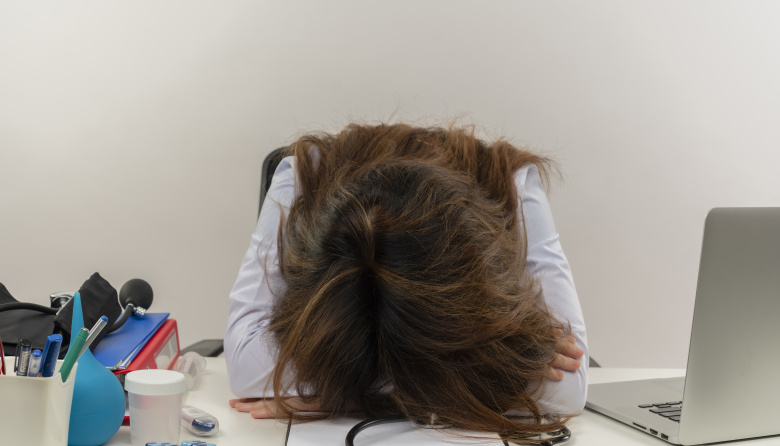 Cómo impacta la crisis silenciosa que vacía los hospitales desde adentro