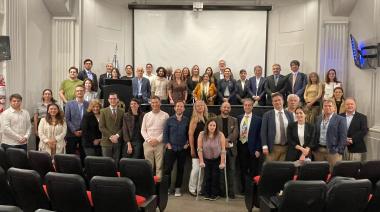 Construyendo una arquitectura ética y técnica para una IA en salud centrada en la dignidad humana